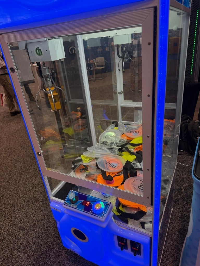 trade show claw machine