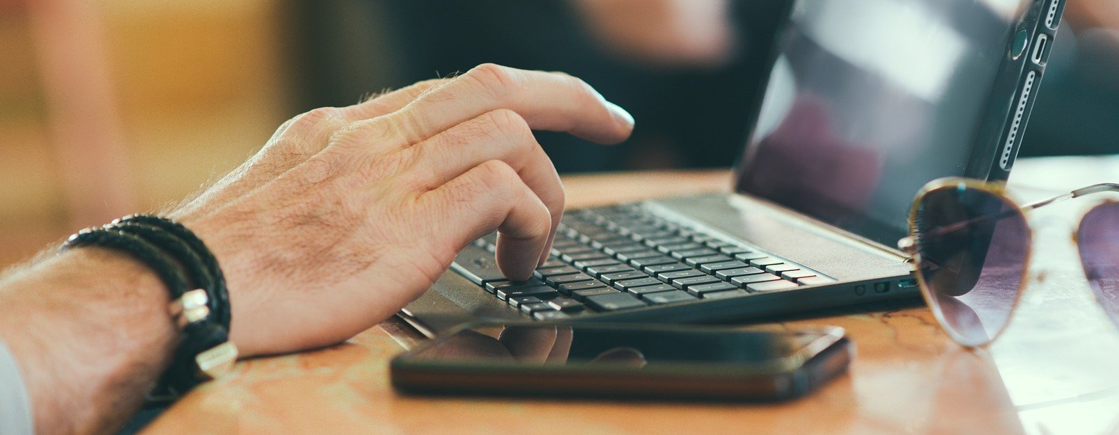 laptop-731904_1920_1